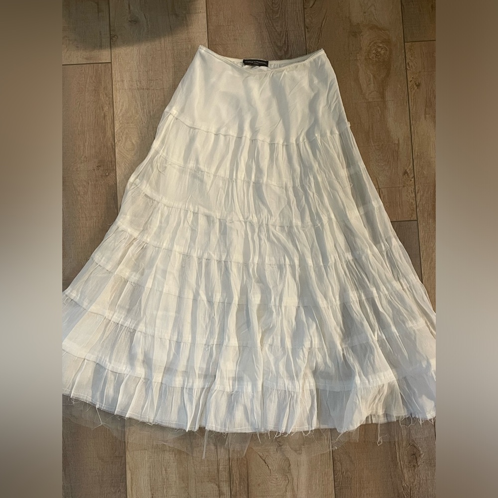 AVENUE MONTAGNE Skirt.